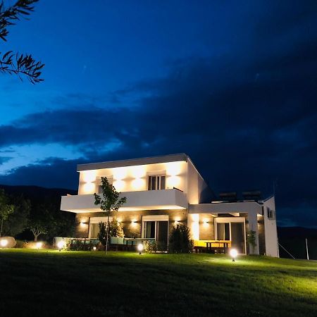 Terra Holiday Homes- Sunflowerアスプロヴァルタ エクステリア 写真