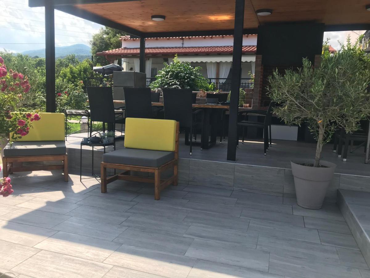 Terra Holiday Homes- Sunflowerアスプロヴァルタ エクステリア 写真