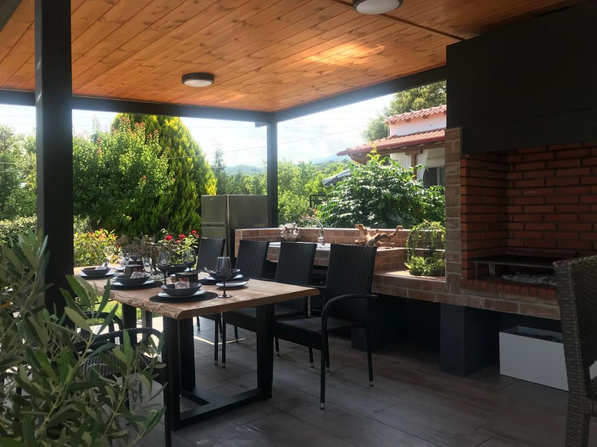 Terra Holiday Homes- Sunflowerアスプロヴァルタ エクステリア 写真