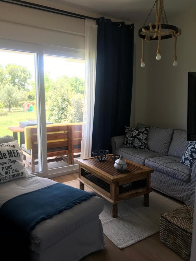 Terra Holiday Homes- Sunflowerアスプロヴァルタ エクステリア 写真